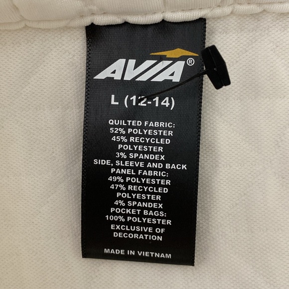 AVIA women’s jacket. NWT Winter white L(12-14), high neck collar and thumb holes - Picture 8 of 10